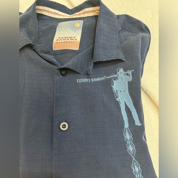 Tommy Bahama Silk Astros Baseball Shirt - Picture 4 of 10